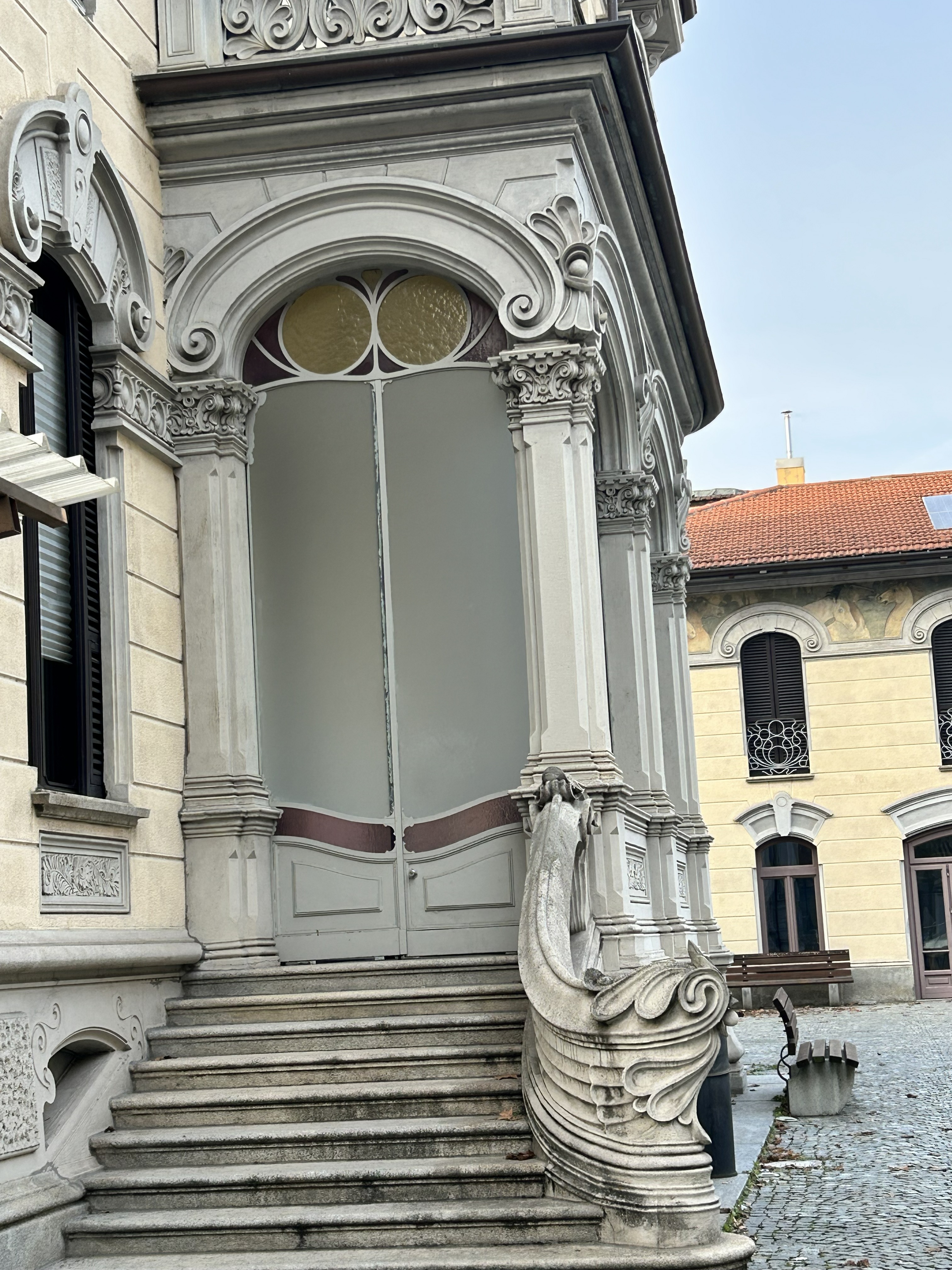 Dettaglio di stile Liberty a Torino